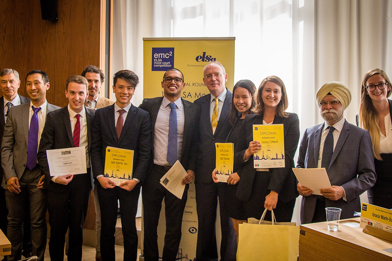 Harvard Law's WTO moot court team takes first place in international ...