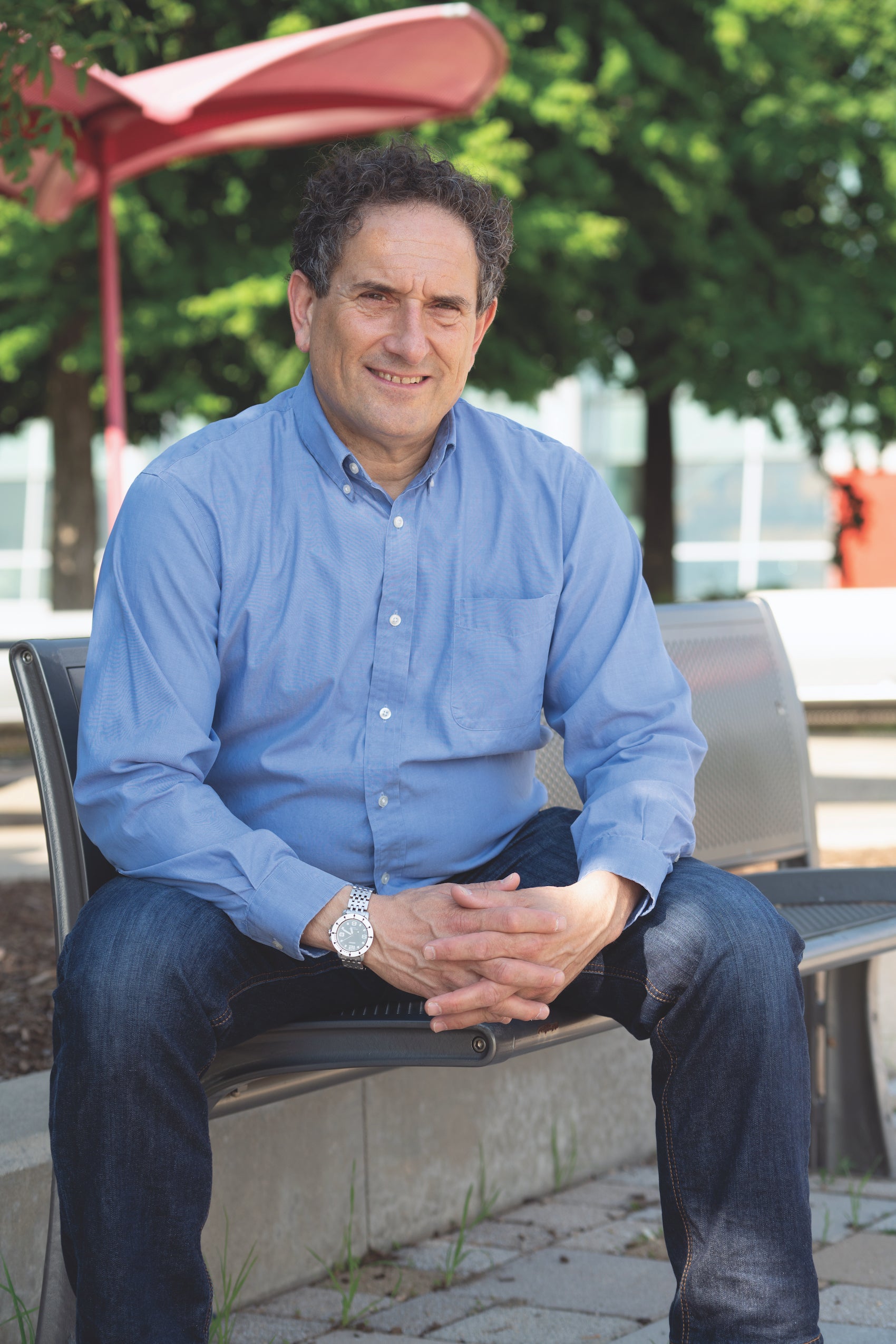 Andy Levin '94