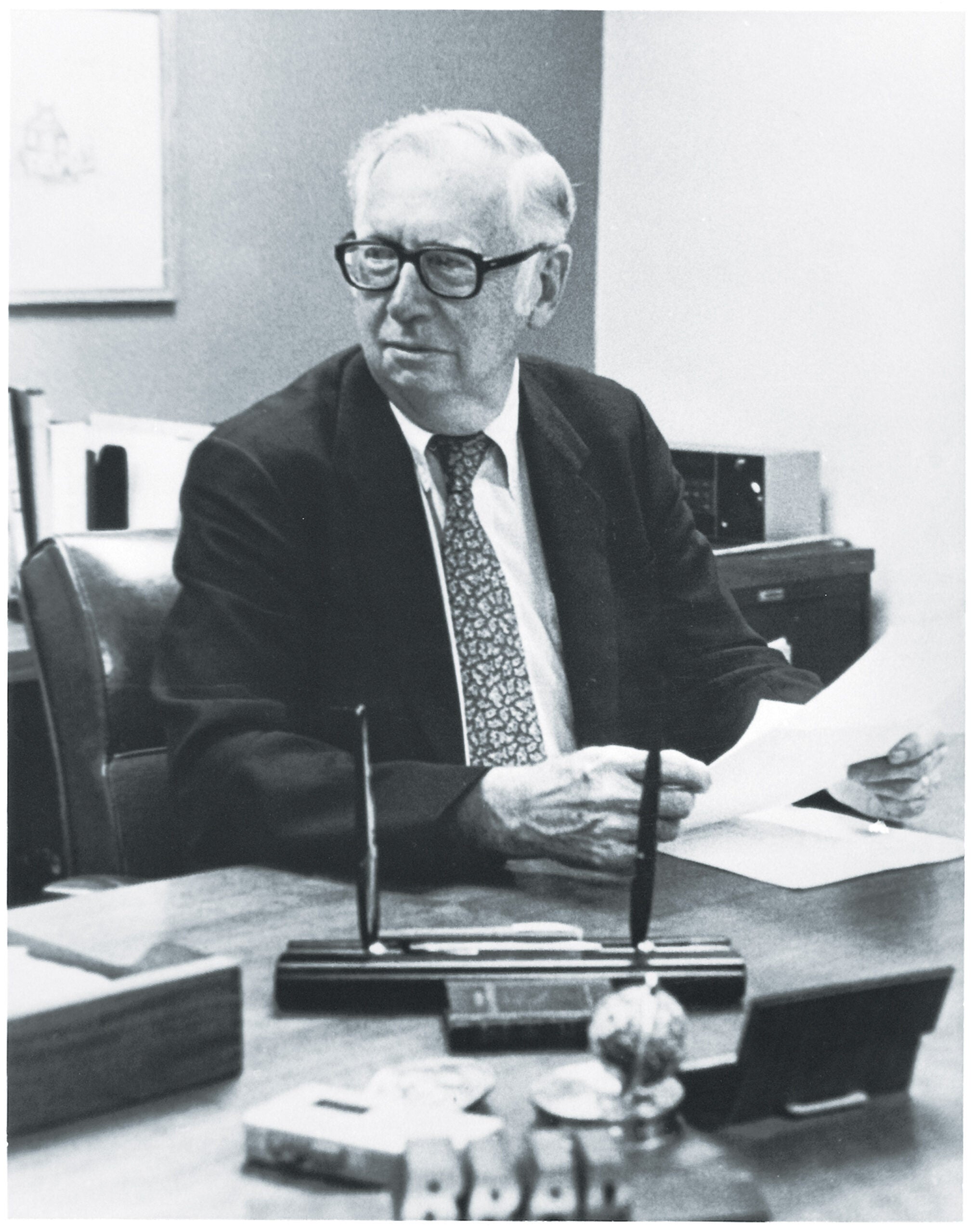 Robert E. Bradney '50
