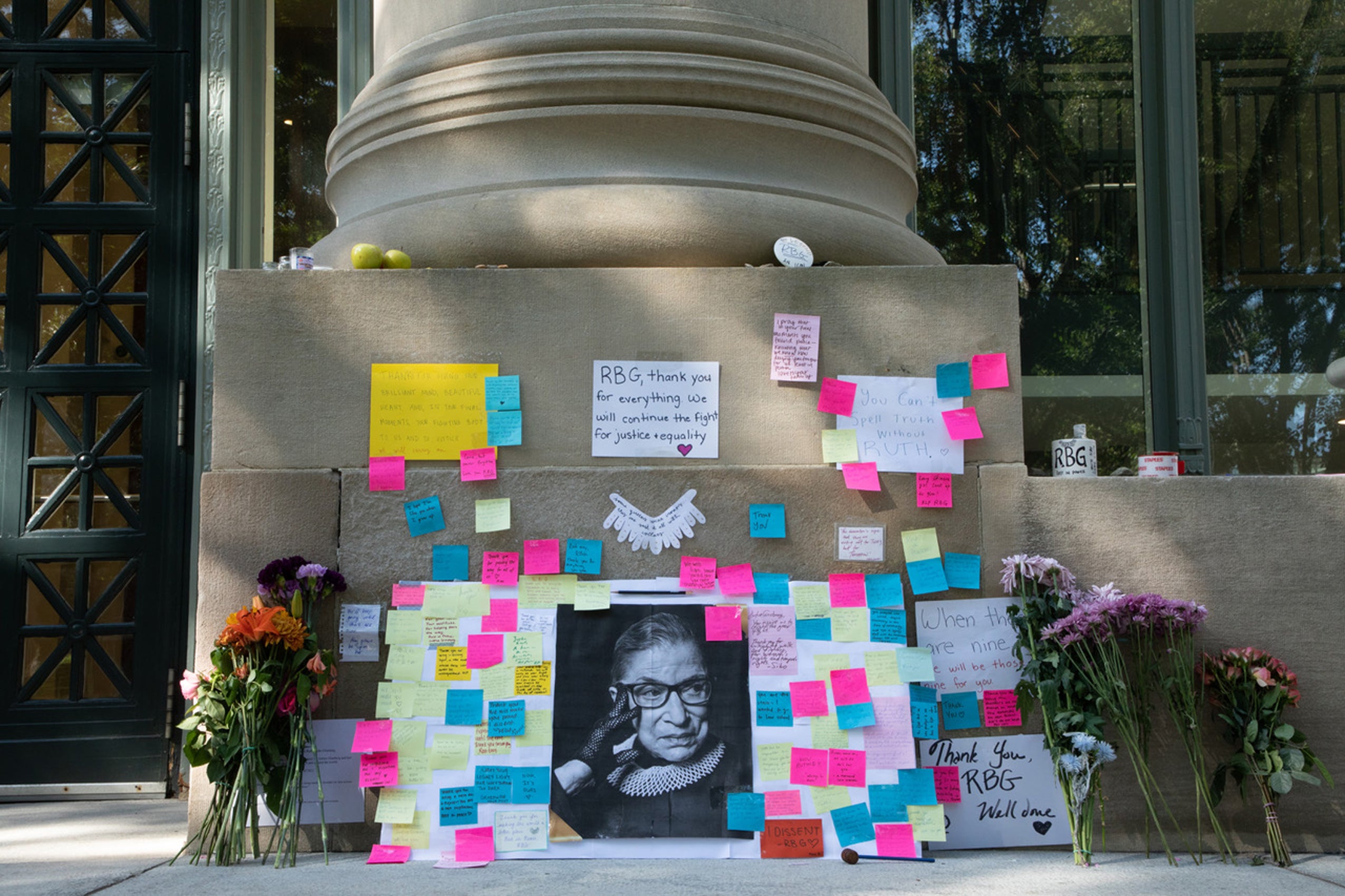 RBG tribute on steps of Langdell