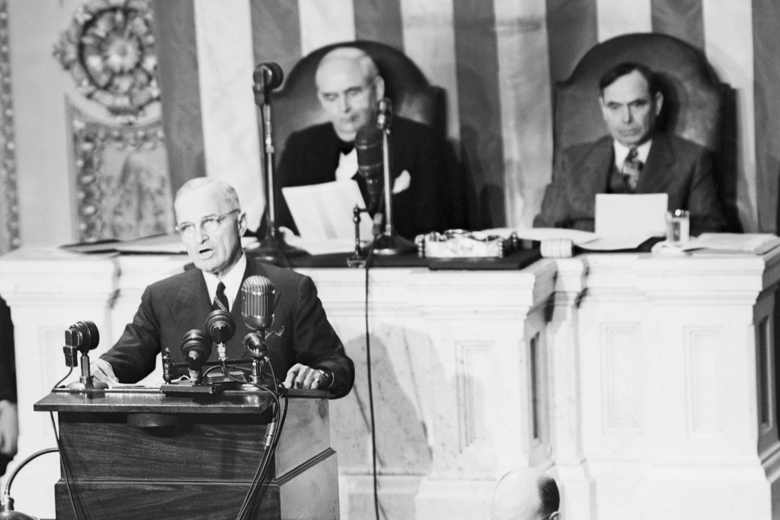 Harry Truman addresses Congress