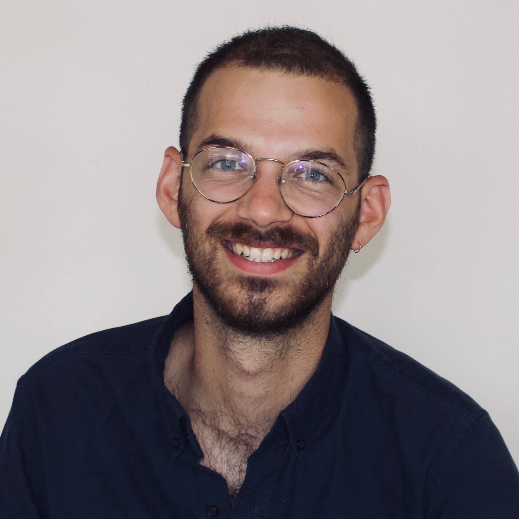 Nathan Lobel's headshot 22'