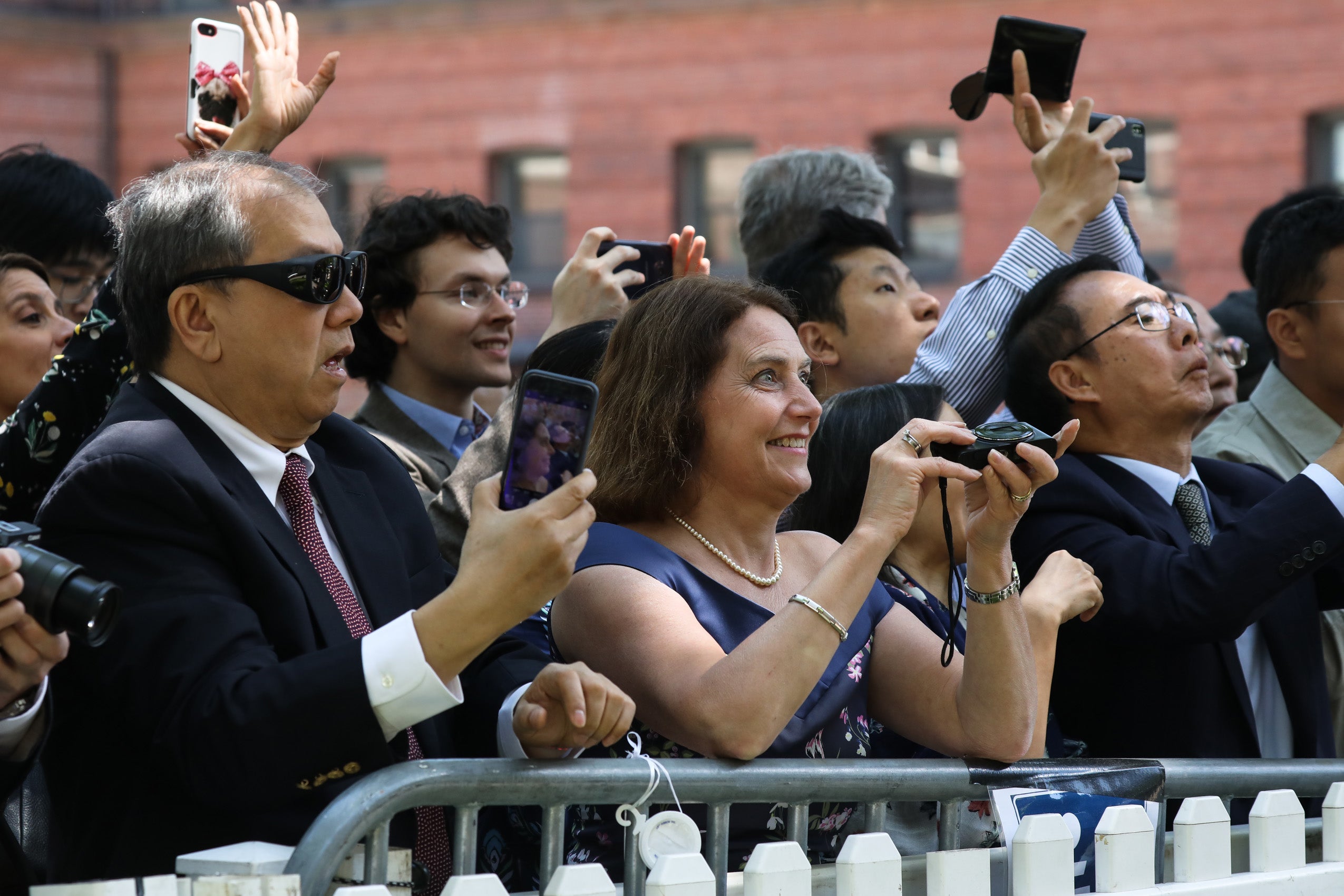 parents at 2018 commencement