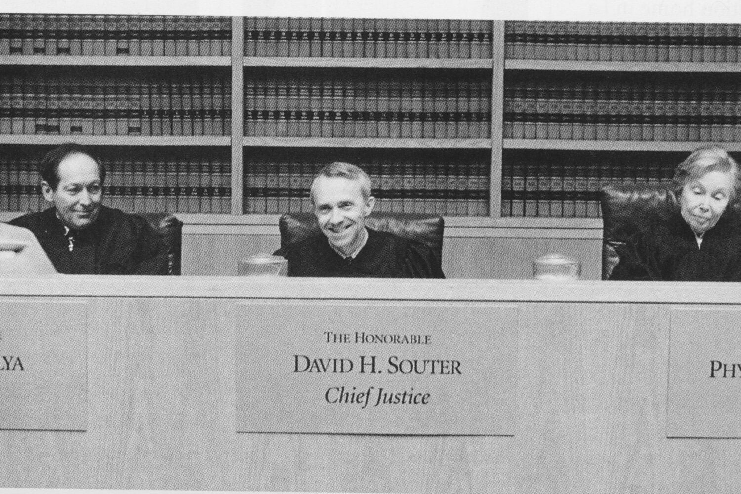 Photo of 1998 Ames Moot Court Justices David Souter, Phylllis A. Kravitch, Bruce M. Selya.