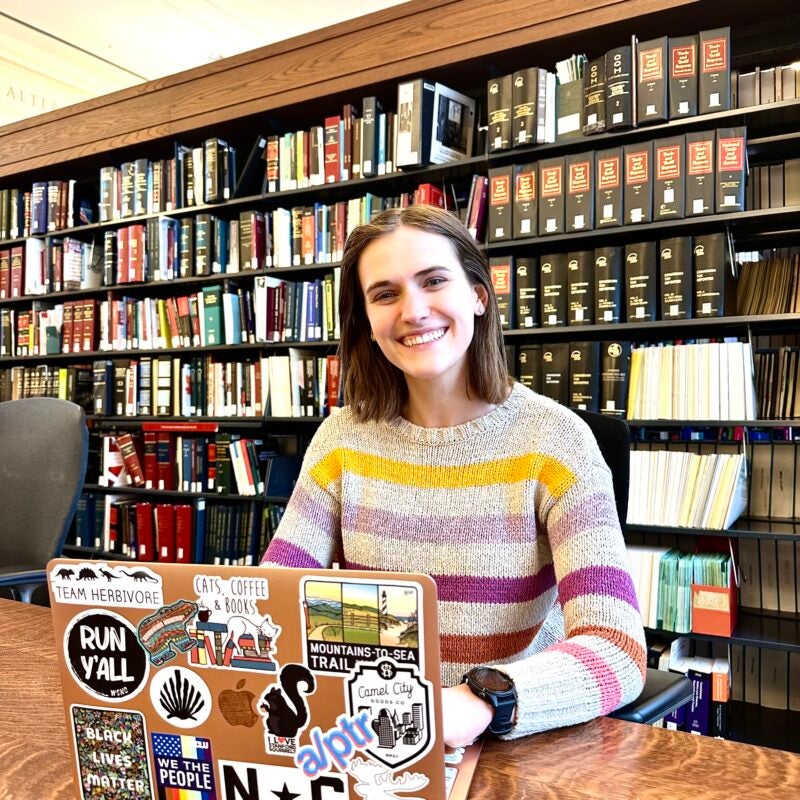 headshot of Lizzie Wallace