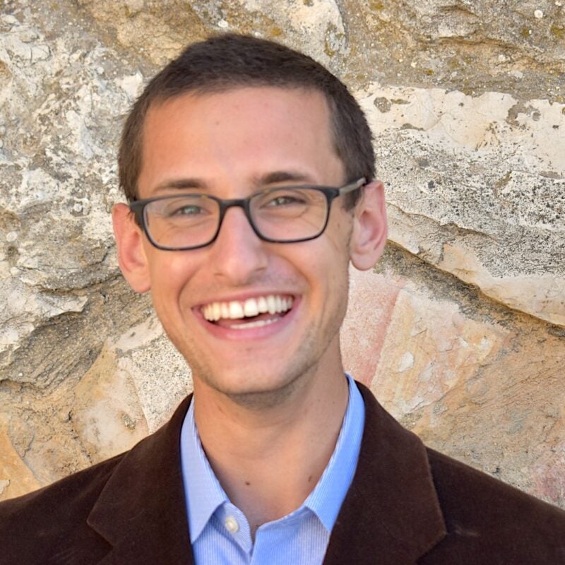 headshot of Aaron Fogelson