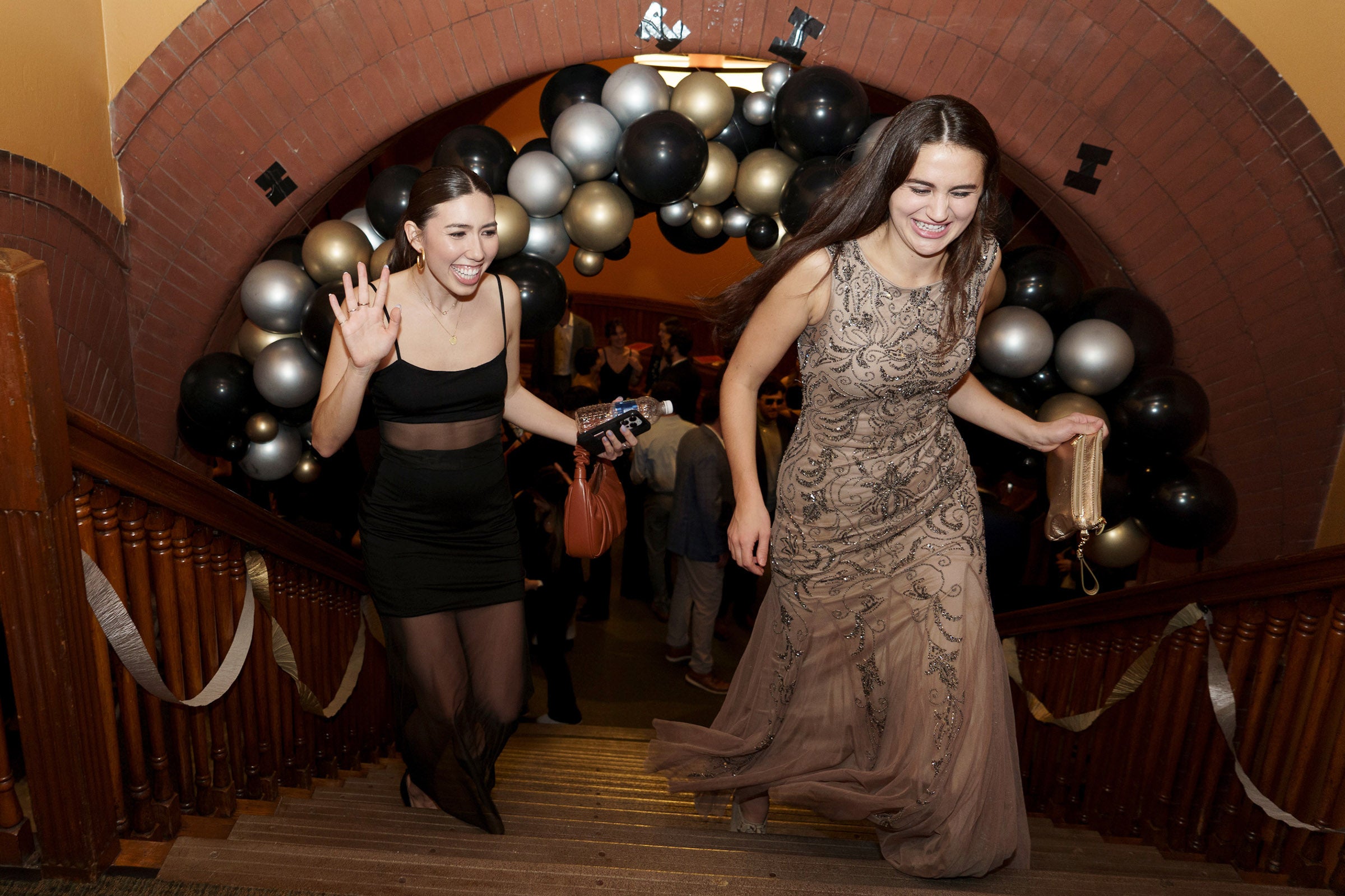 Attendees arriving to the Tortys.