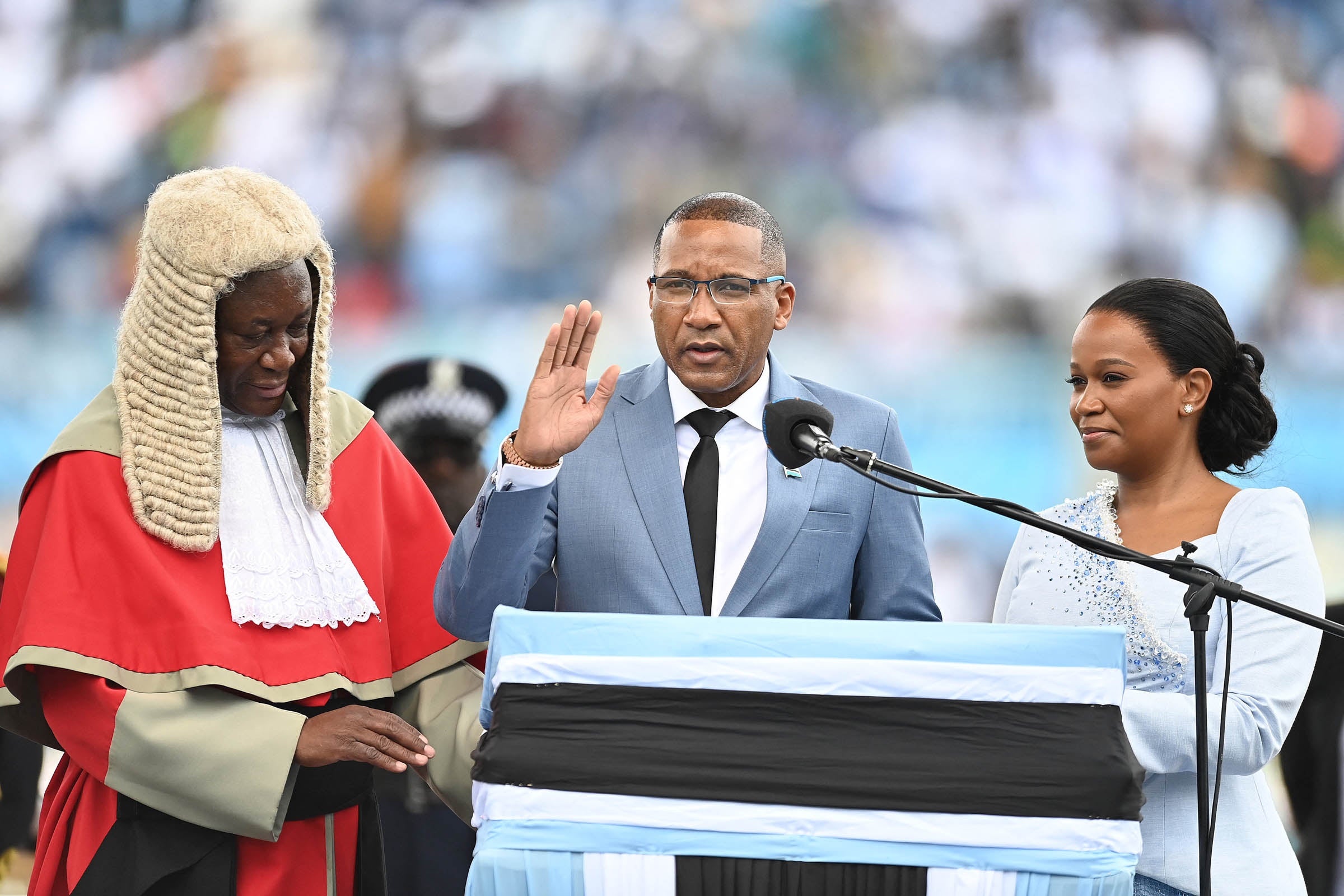 Featured image for Duma Boko LL.M. ’95 wins historic victory to become president of Botswana article