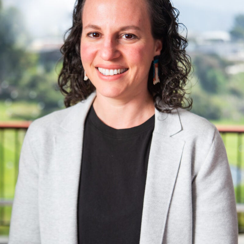 headshot of Lena Silver