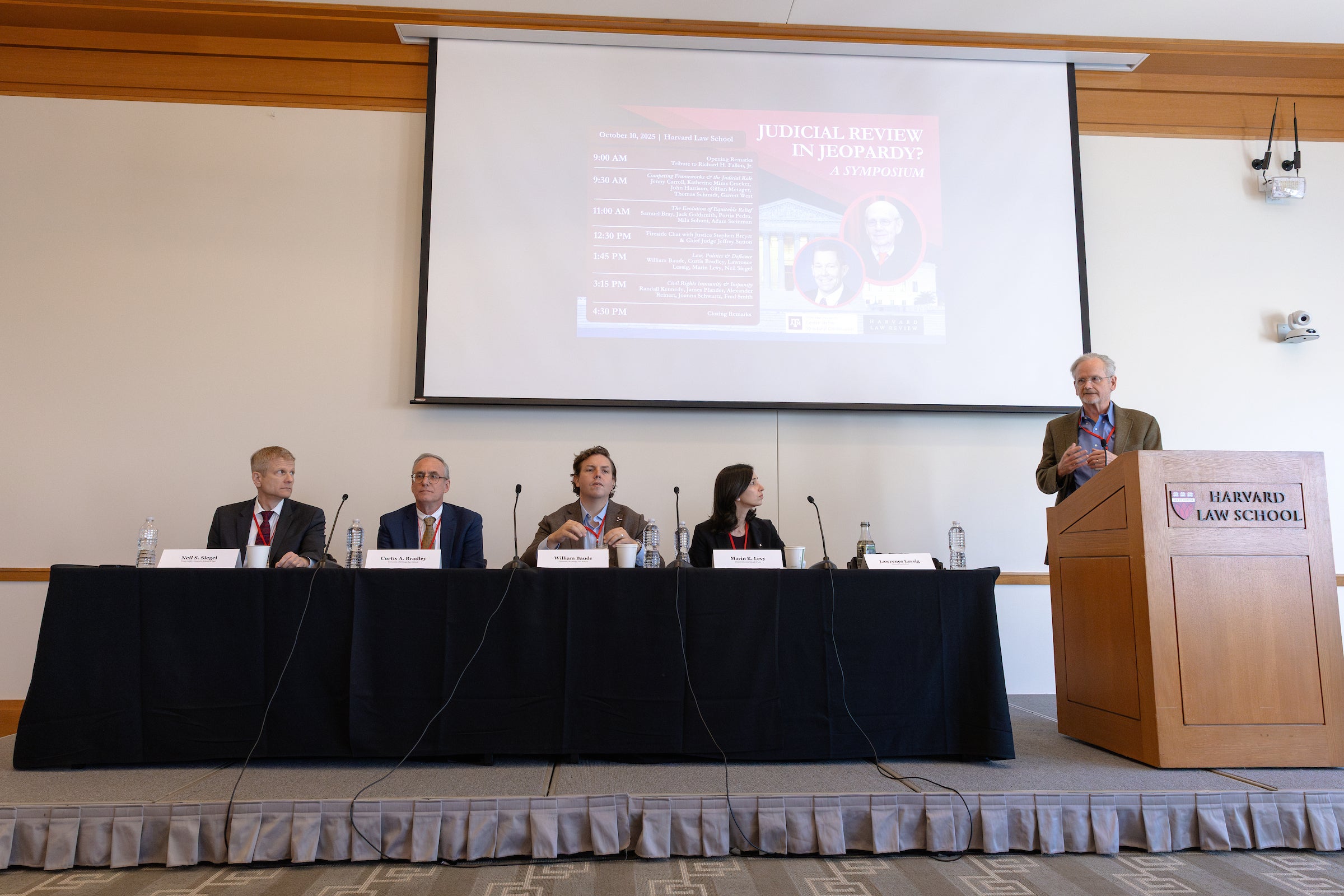 Lawrence Lessig introduces panelists.