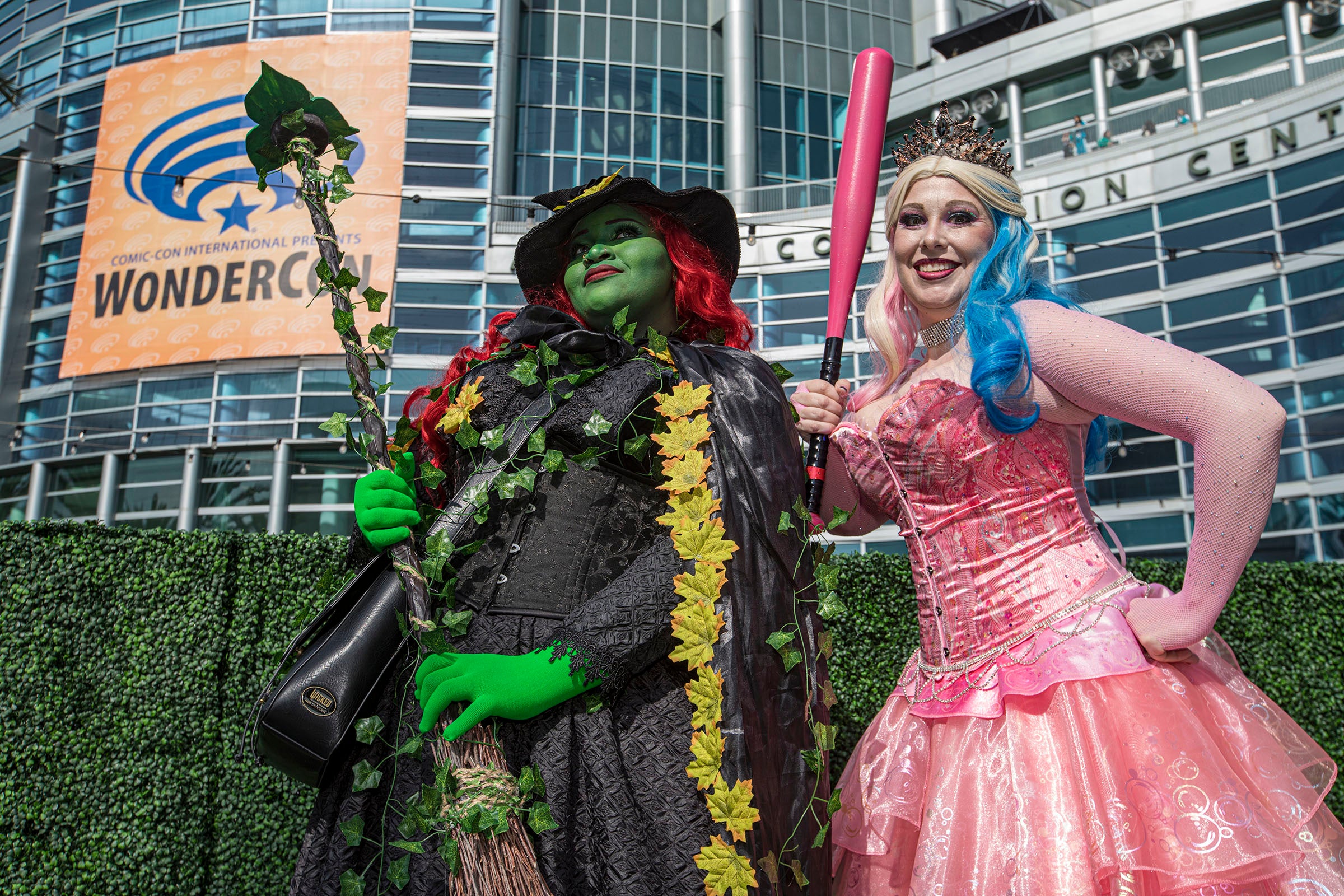 Featured image for The legal dynamics behind knockoff Halloween costumes article