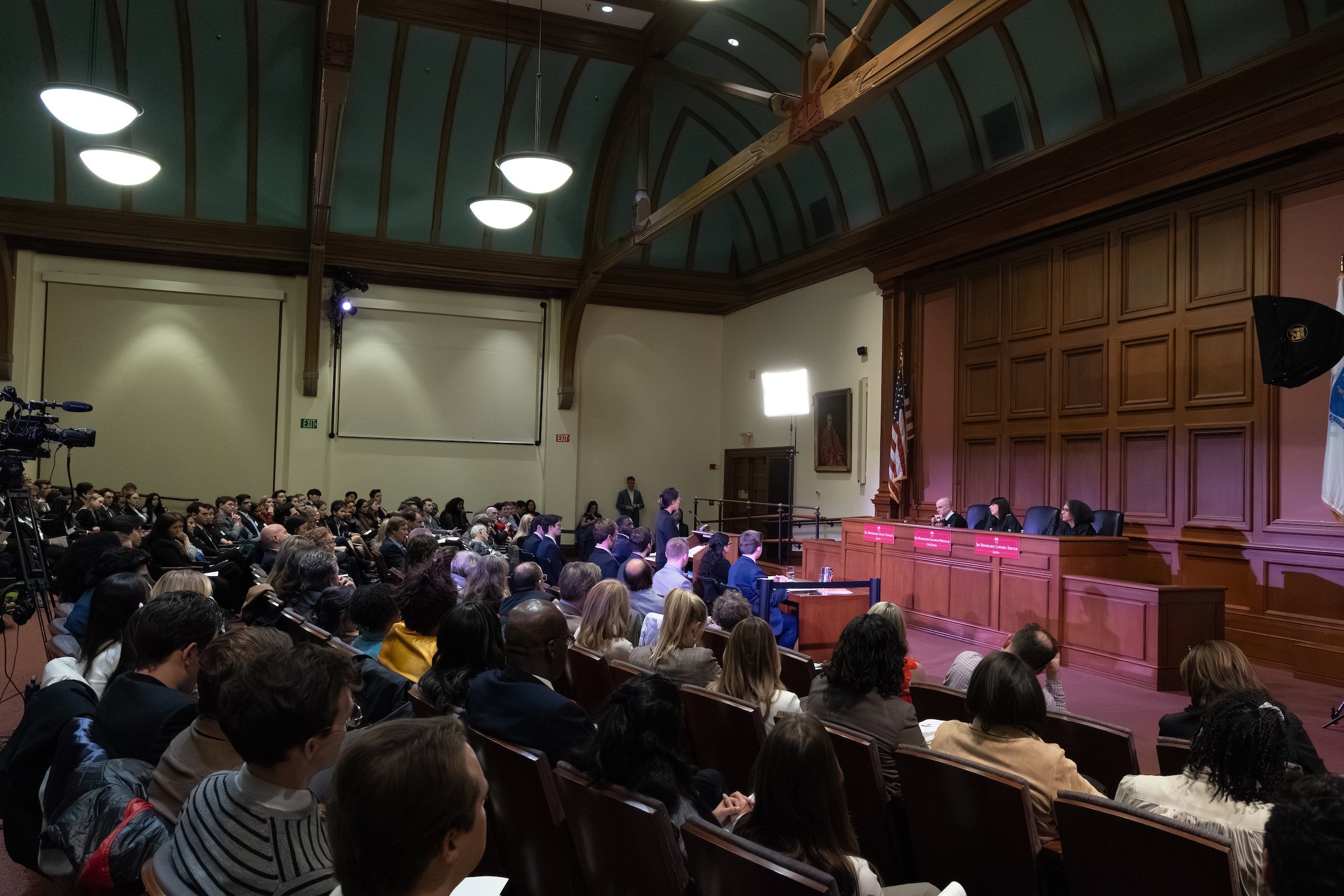 An overview of a courtroom.