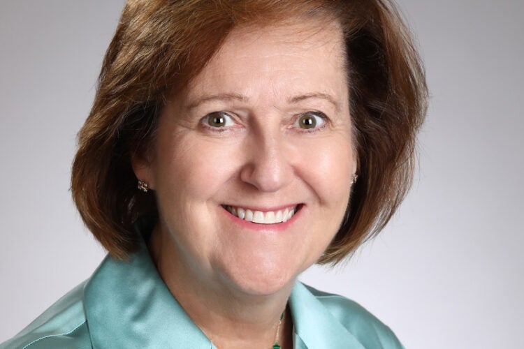 Image thumbnail for Alumni in Residence with Pam Martinson J.D. ’89 of Visionary Fiber Technologies, Inc.