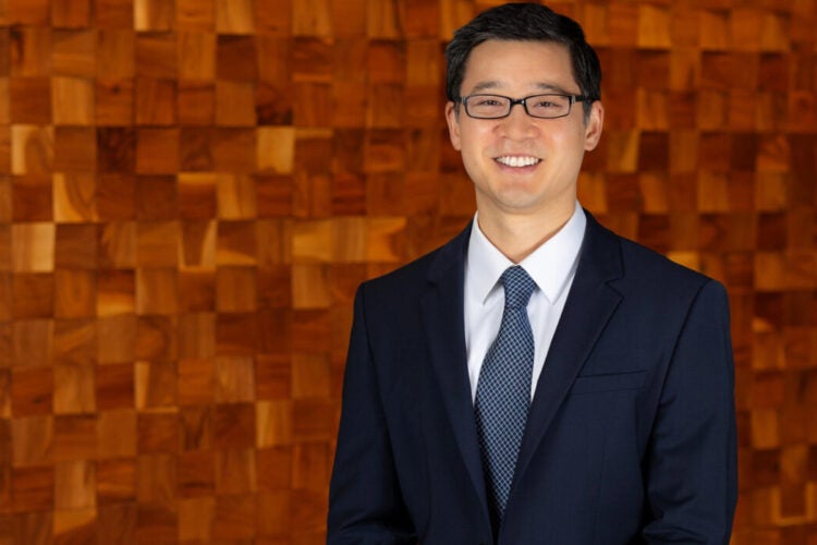 Image thumbnail for Alumni in Residence with Ryan Park J.D. ’10 of McGuireWoods LLP